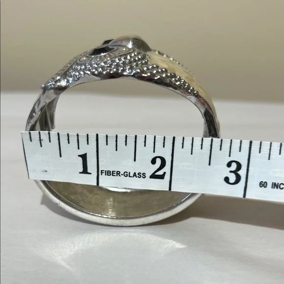 Chic Owl Bangle, Silver & Cream Owl - Picture 8 of 10